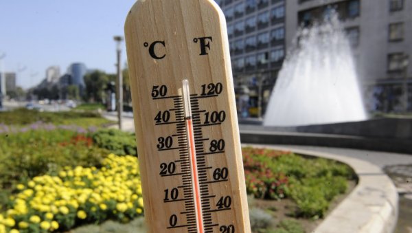 ОВАЈ ДЕО СРБИЈЕ ЈЕ ДАНАС У ЦРВЕНОМ: РХМЗ упозорава на јак топлотни талас (ФОТО)
