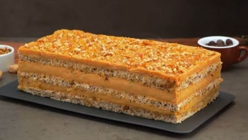 MEKANI BISKVIT I KARAMEL FIL SA KRCKAVIM ORASIMA: Raskošna praznična torta, a uspeva svima (VIDEO)