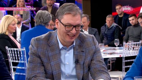 СРБИЈА ДОБИЛА ЕП У ВОДЕНИМ СПОРТОВИМА: Вучић - Следеће године овде ће бити 9.000 спортиста СРБИЈА ДОБИЛА ЕП У ВОДЕНИМ СПОРТОВИМА: Вучић - Следеће године овде ће бити 9.000 спортиста