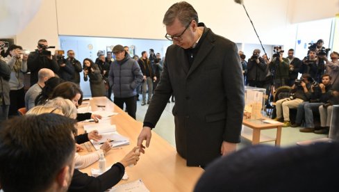 POZIVAM SVE DA PODRŽE LISTU SRBIJA SUTRA Vučić: 2. juna su važni izbori