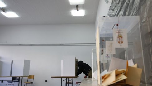 ZATVORENA BIRAČKA MESTA: Završeno ponovljeno glasanje u Srbiji i Beogradu