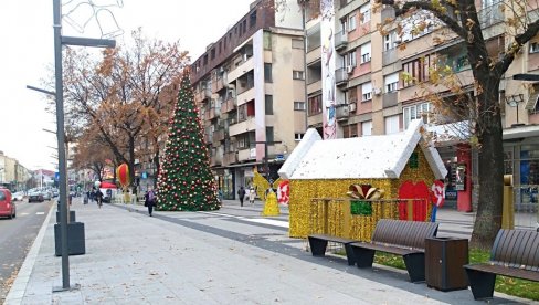 SREĆNA NOVA 2024. U POŽAREVCU: Ulični doček uz lokalne bendove, kuvano vino i vatromet