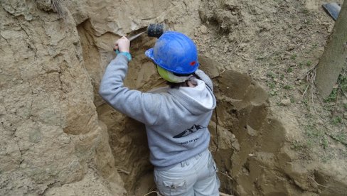 NIKO NEĆE U GEOLOGE, JER MORA NA TEREN: Na Rudarsko-geološkom fakultetu upisano svega 65 brucoša, jedan smer ostao potpuno prazan