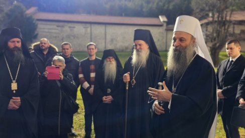 ПАТРИЈАРХ ПОРФИРИЈЕ У ДЕЧАНИМА: Не брани се ни мир, ни слога, ни љубав, ни Косово на Јутјубу и Tвитеру ПАТРИЈАРХ ПОРФИРИЈЕ У ДЕЧАНИМА: Не брани се ни мир, ни слога, ни љубав, ни Косово на Јутјубу и Tвитеру