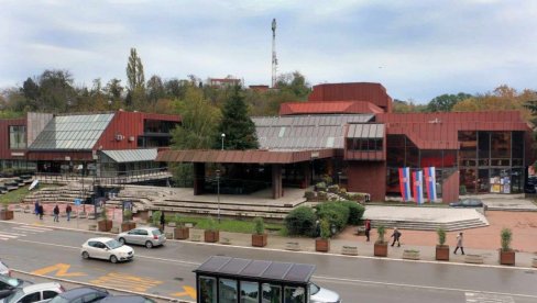 U NARODNOJ BIBLIOTECI SMEDEREVO VEČERAS PROMOCIJA KNJIGE „KOZJI USTANAK“ SAŠE MLADENOVIĆA: Meštani Rakite junaci knjige