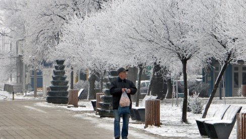 РХМЗ СЕ ХИТНО ОГЛАСИО: Нови снежни покривач нам све ближе, ево какво ће време бити за викенд