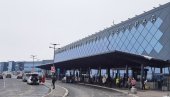 AVION NEMAČKE KOMPANIJE PRINUDNO SLETEO U BEOGRADU: Putnici čekaju odluku na aerodromu Nikola Tesla