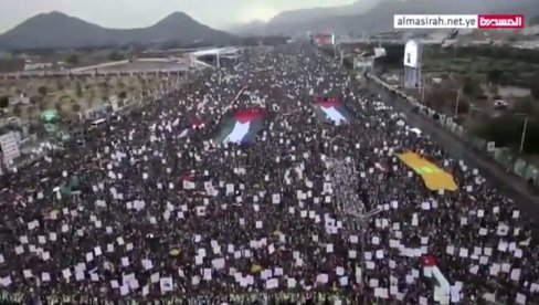 АМЕРИКА ЈЕ МАЈКА ТЕРОРИЗМА Величанствен митинг у Јемену (ВИДЕО) АМЕРИКА ЈЕ МАЈКА ТЕРОРИЗМА Величанствен митинг у Јемену (ВИДЕО)