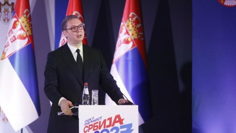 PLATE I PENZIJE RASTU, GRAĐANI NEMAJU RAZLOGA ZA BRIGU: Predsednik Vučić najavio još jedno povećanje primanja