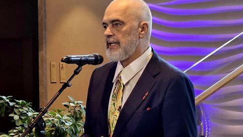 POZNATI ALBANSKI KOMIČAR U TRCI ZA GRADONAČELNIKA:  Tirana u rukama imitatora?