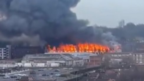 VELIKI POŽAR U LIVERPULU: U toku evakuacija ljudi, moguće i urušavanje zgrade (VIDEO)