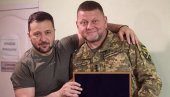 ČUVENI AMERIČKI NOVINAR Zapad pravi rokadu u Kijevu: Zalužni uskoro smenjuje Zelenskog ČUVENI AMERIČKI NOVINAR Zapad pravi rokadu u Kijevu: Zalužni uskoro smenjuje Zelenskog