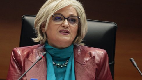 TABAKOVIĆ O MERAMA ZA BOLJI ŽIVOT GRAĐANA: Što ranije refinansiraju kredit po nižim kamatama, građani će više uštedeti TABAKOVIĆ O MERAMA ZA BOLJI ŽIVOT GRAĐANA: Što ranije refinansiraju kredit po nižim kamatama, građani će više uštedeti