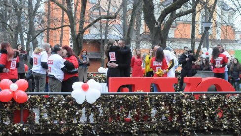 „POLJUBI ME“ PO 14. PUT: Tradicionalna manifestacija na Dan zaljubljenih u Vrnjačkoj Banji