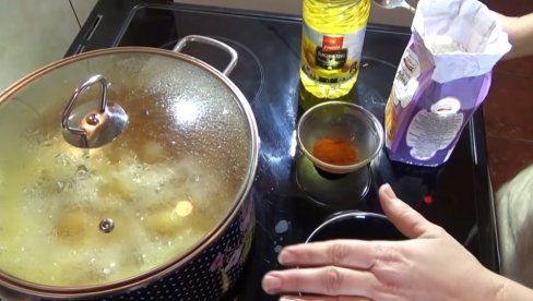 ЗГУСНУЋЕ СВАКО ЈЕЛО И ДАТИ МУ ПОСЕБАН ШМЕК: 5 најздравијих замена за запршку