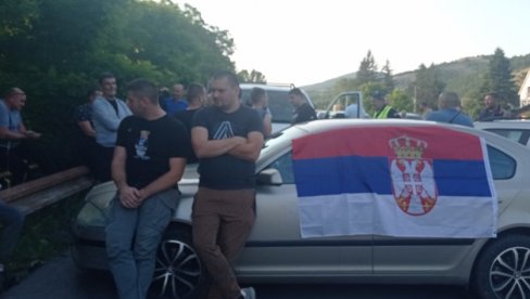 ОДЛАЖУ ПРОТЕСТ ЗА СЛЕДЕЋИ ПОНЕДЕЉАК: Удружење расељених СРба са Космета у Куршумлији ОДЛАЖУ ПРОТЕСТ ЗА СЛЕДЕЋИ ПОНЕДЕЉАК: Удружење расељених СРба са Космета у Куршумлији