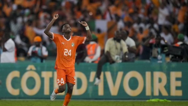 СУДАР ТЕШКАША У АГАДИРУ: Традиција уз „фараоне”, форма уз „слонове”