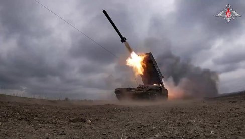 TERMOBARIČNI UDARI TOS-1A U ČASOVOM JARU: Ruske vazdzšno desantne snage napreduju (VIDEO)