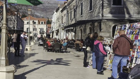 TREBINJE PROTEKLOG VIKENDA BILO U ZNAKU TURISTA IZ SRBIJE: Sretenjski praznici napunili Dučićev grad