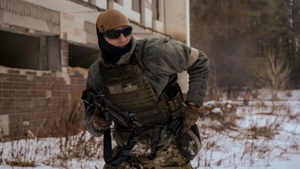 КО ЈЕ КРИВ ЗА РАСУЛО У АВДЕЈЕВКИ? Рат украјинске команде и медија због заробљавања 1.000 војника (ВИДЕО)