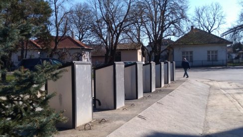 U Požarevcu postavljeno još sedam podzemnih kontejnera U Požarevcu postavljeno još sedam podzemnih kontejnera