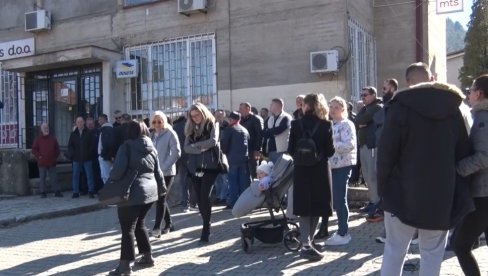 AKO SE OVAKO NASTAVI, BIĆE JOŠ TEŽE: Građani Štrpca o završetku prelaznog perioda za dinar