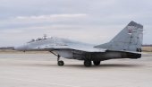 НА КРИЛИМА ВОЈСКЕ ЛЕТЕЋЕ И ЦИВИЛИ: Конкурс за резервне официре авијације шанса за обуку на борбеним авионима