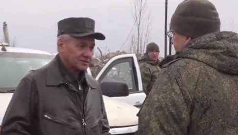 НАЈНОВИЈЕ ВЕСТИ ИЗ УКРАЈИНЕ: Руси запленили хрватско оружје, Шојгу поставио питање кад је видео РБГ-6 (ВИДЕО) НАЈНОВИЈЕ ВЕСТИ ИЗ УКРАЈИНЕ: Руси запленили хрватско оружје, Шојгу поставио питање кад је видео РБГ-6 (ВИДЕО)