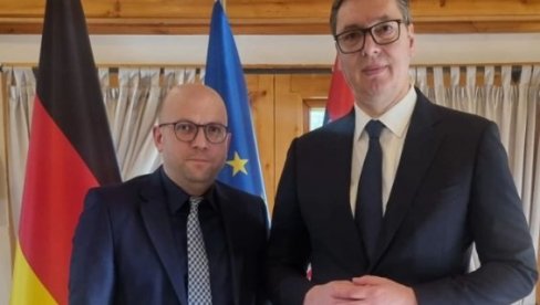 VUČIĆ SE SASTAO SA NEMAČKIM ČOVEKOM ZA BALKAN: Razgovor o širokom spektru tema