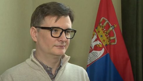 ТРАМП, ВУЧИЋ И ВЕЧЕРА: Јованов исмејао нови бисер Борка Стефановића