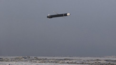 IRANSKA MORANRICA PRETI: Ili će tražiti dozvolu za prolaz ili će biti na dnu mora