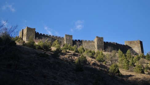 MOST PREKO IBRA VODIĆE DO MAGLIČA: U projekte podno srednjovekovnog utvrđenja u Ibarskoj klisuri biće uloženo 475 miliona dinara (FOTO)