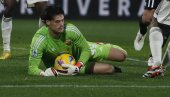KREĆE BORBA ZA SRBINA: Roma bi da zadrži Svilara, ali želi ga i Milan