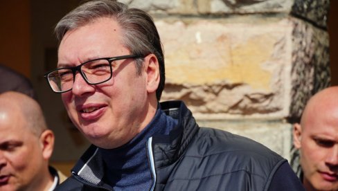 DONOSIMO VAŽNE ODLUKE Vučić o večerašnjem sastanku sa liderima stranaka vladajuće koalicije DONOSIMO VAŽNE ODLUKE Vučić o večerašnjem sastanku sa liderima stranaka vladajuće koalicije