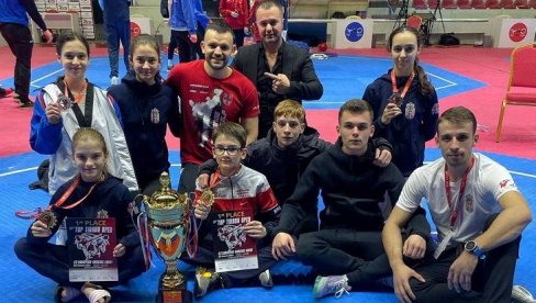 VRŠČANI POKORILI ALBANIJU: Četiri medalje za tekvondo klub iz Banata u Tirani