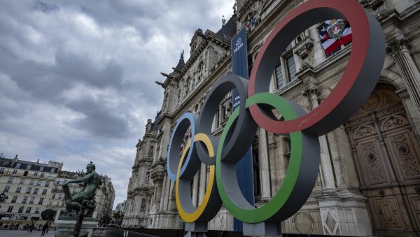 СВАКО СВОЈ КРСТ ДА ПОНЕСЕ... Откривамо! Ево шта ће српски олимпијци носити на свечаном отварању Олимпијских игара у Паризу (ФОТО)