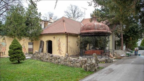 PROLEĆNO SREĐIVANJE: Uređuju Županijski park, jedinstvenu zelenu oazu u centru Zrenjanina (FOTO)