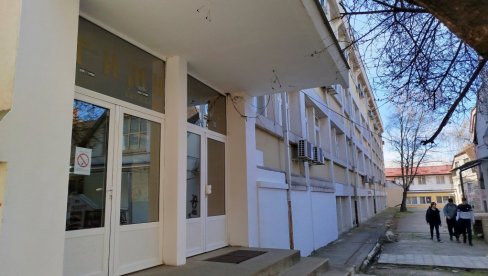 BRAVO ZA PARAĆINSKE GIMNAZIJALCE: Čak 14 učenika pozvano je da učestvuje u programima „Petnice“