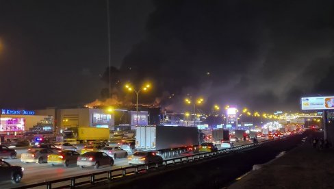 BLOKIRNI IZLAZI IZ MOSKVE: Još jedna grupa specijalaca ušla u halu Krokus gdje je počinjen stravični napad