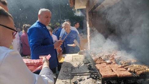 ZLATO DONEO ORAO: Nišlije briljirale na međunarodnom kulinarskom festivalu na Braču