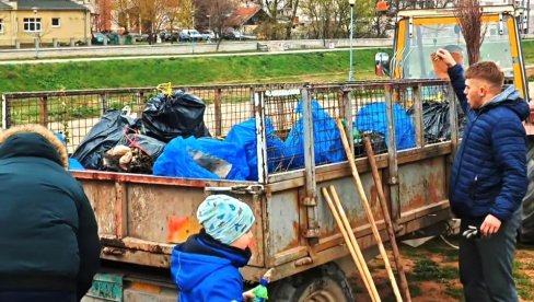 PARAĆINCI ZAVRNULI RUKAVE: Prvi put u gradu na Crnici nacionalna akcija