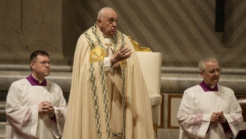 OŽENJENI SVEŠTENICI HOĆE NATRAG U CRKVU: Celibat može da se revidira, poručio poglavar, što moliocima daje nadu da će kanonsko pravo biti uz