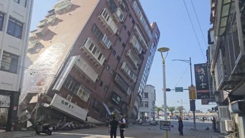 РАЗОРАН ЗЕМЉОТРЕС ПОГОДИО ТАЈВАН: Срушене зграде, има мртвих и повређених - издато упозорење на цунами
