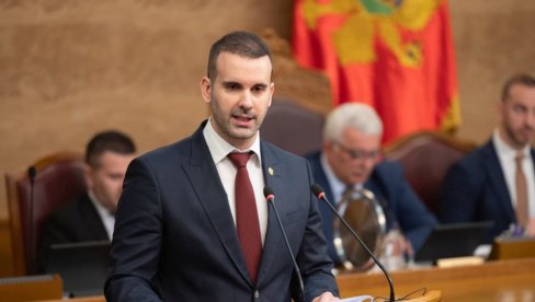 VUČIĆ ODGOVORIO NA IZJAVU SPAJIĆA: Pozivam ga da dođe u septembru da vidi kako se jedna samostalna vojska gradi i kako izgleda