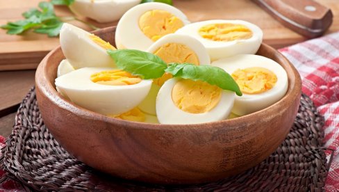 У СУСРЕТ ВАСКРСУ:  Како да савршено скувате јаје - Овај трик увек упали