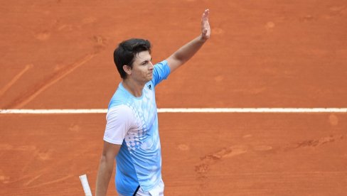 MOĆNI KECMANOVIĆ: Kakav trijumf srpskog tenisera u Istbornu!