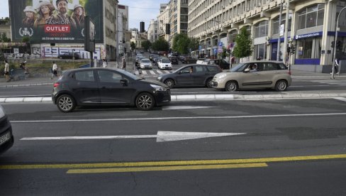 SA BRANKOVOG SAMO PRAVO: Uvedena nova saobraćajna pravila u centru Beograda (FOTO)