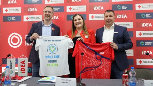 ИДЕА потписала трогодишњи уговор са Београдским маратоном и најавила донацију дефибрилатора Црвеном крсту Београд