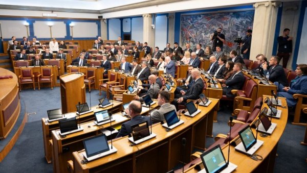 РЕЗОЛУЦИЈА О ГЕНОЦИДУ У ЈАСЕНОВЦУ: Скупштинска већина у Црној Гори предала парламенту предлог