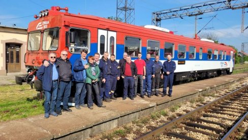 PREDAT SA REMONTA DRUGI DIZEL MOTORNI VOZ: Nastavak uspešne saradnje između Srbijavoza i Želvoza